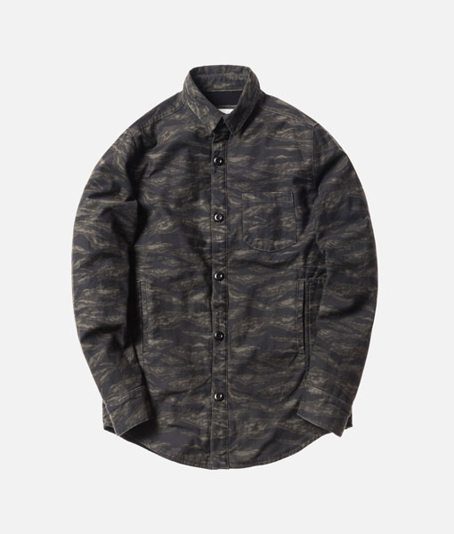 Epoly and Bark Eames Style Molded ... Epoly and Bark Eames Style Molded ...